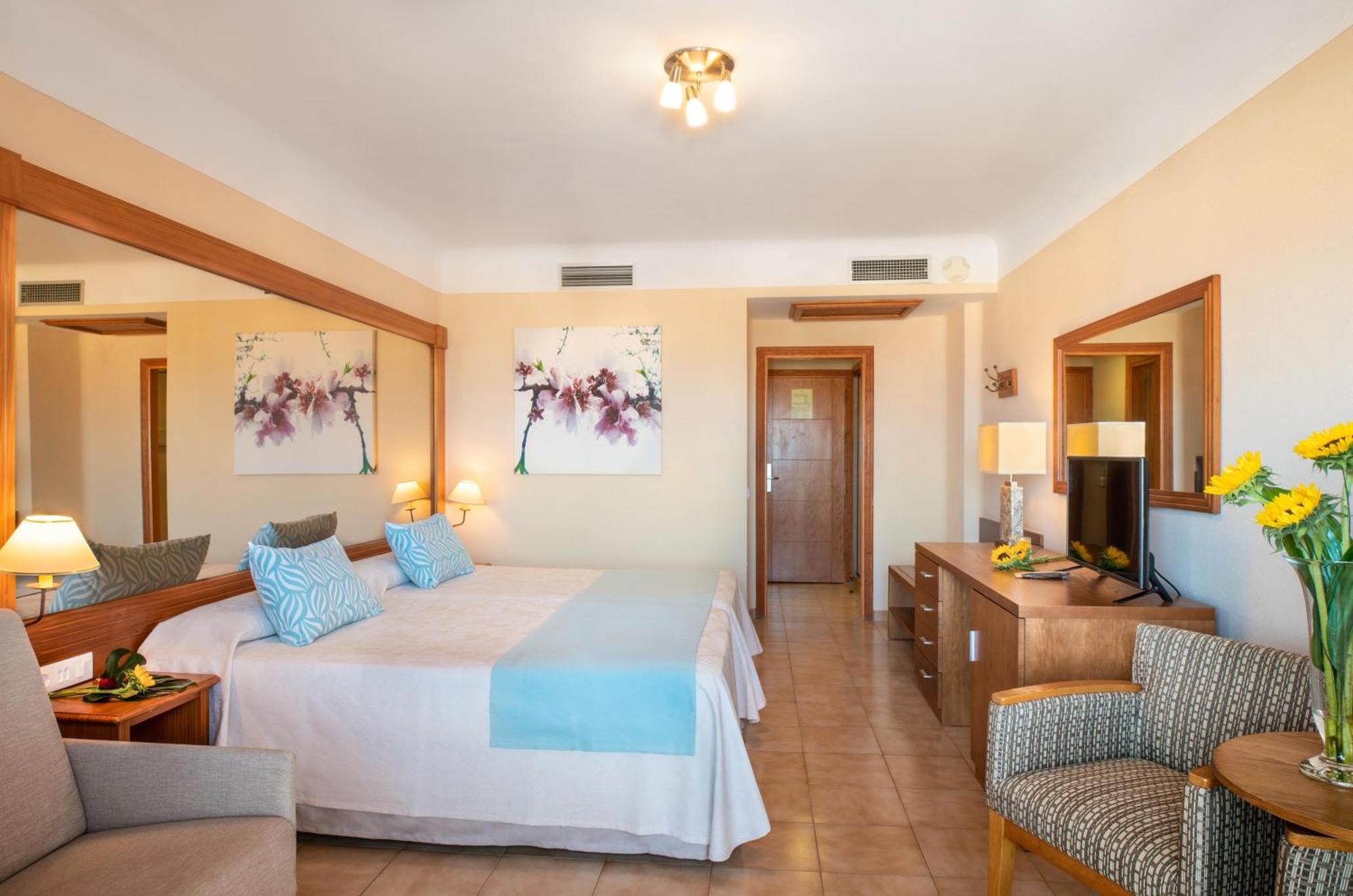 Habitación Doble (2 adultos)
